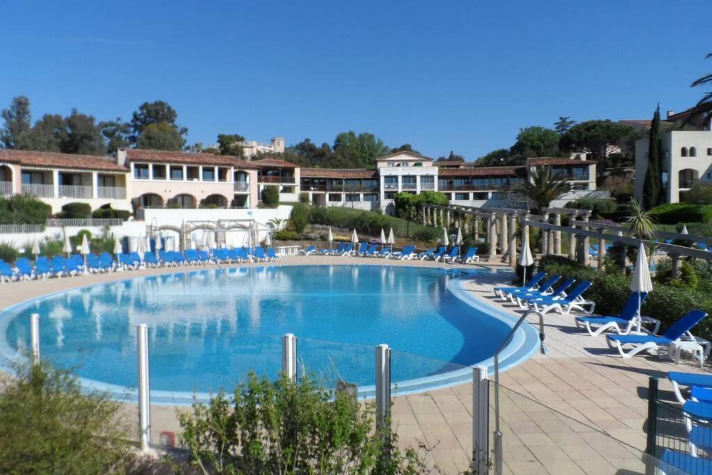 Vila Les Parcs De Grimaud Exteriér fotografie